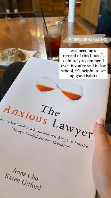 Books About Lawyers, Books For Lawyers Law Students, Must Read Books For Law Students, Books Lawyers Should Read, How To Be A Lawyer Tips, Books To Read For Law Students, Romanticizing Law School, Books To Read Before Law School, Lawyer Tips Law Students