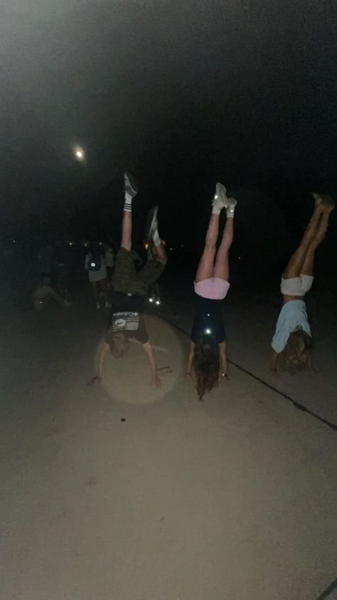 #handstand #friends #night Hang Outs With Friends, Out At Night With Friends, Hang Out Ideas, Friends Hanging Out, 2025 Goals, Friends Night, Hanging With Friends, Guy Friends, December 2024