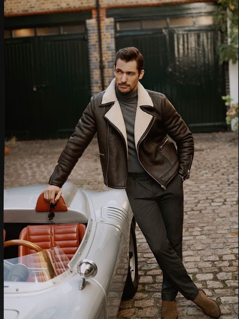 Effortlessly cool, David Gandy wears leather biker jacket with trousers from Mango. David Gandy Style, David James Gandy, David James, Stylish Winter Outfits, Mens Fashion Smart, Trendy Jackets, David Gandy, Cooler Look, Modern Gentleman