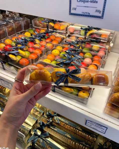 the prettiest (and oldest) bakery in Paris 🥰 #boulangerie #bakery #paris @stohrer Bakery In Paris, Bakery Paris, Paris, Quick Saves