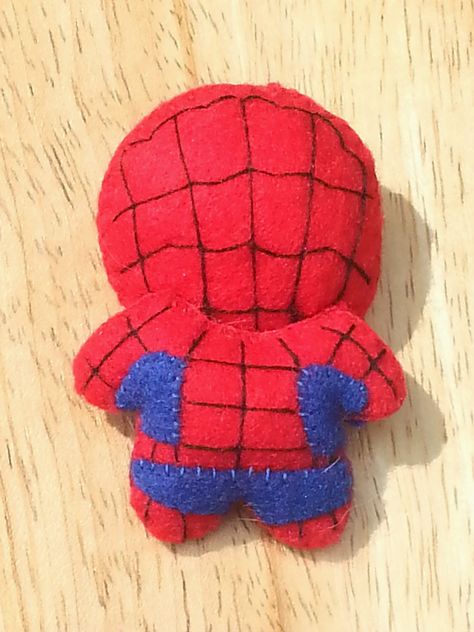 Ray's Place Designs mini felt Spiderman Felt Spiderman, Felt Keychain, Felt Crafts Patterns, Spiderman Party, Waldorf Dolls, Fun Crafts For Kids, Felt Dolls, Felt Toys, Craft Patterns