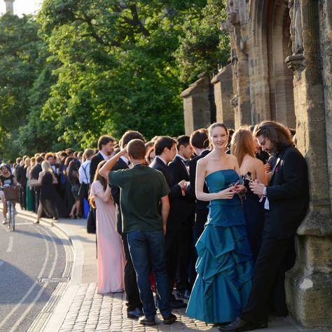 Oxford Ball Aesthetic, Oxford Graduation Aesthetic, Oxford Acceptance, Balliol College Oxford, Oxford Matriculation, Oriel College Oxford, Ball Aesthetic, Oxford University, Oxford Dress