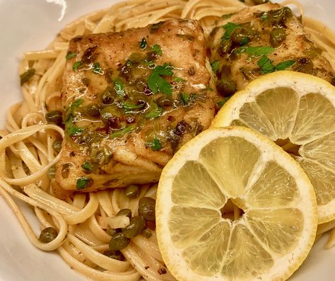 I just returned from Alaska and it happened to be halibut season! There is nothing better than fresh Alaskan halibut and this is the time of year to take advantage of it. Halibut piccata is cooked in the same way as chicken piccata but takes a bit less time to prepare because the fish cooks … Halibut Pasta Recipes, Halibut Piccata, Piccata Chicken, Alaskan Halibut, Piccata Sauce, Box Recipes, Linguine Pasta, Garlic Pasta, Chicken Piccata