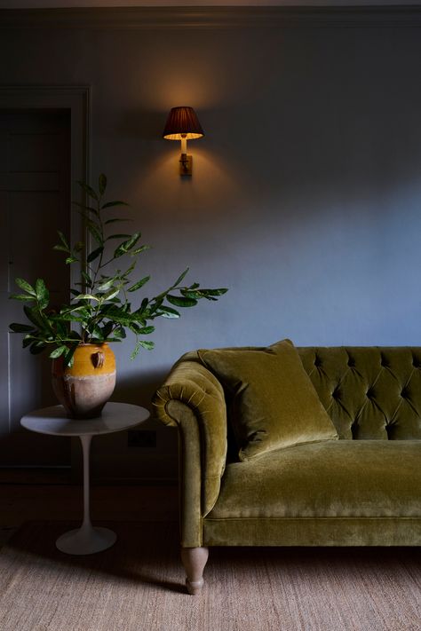 Have you ever seen a more beautiful velvet? Our Arncliffe sofa is the definition of elegance, upholstered in Traditional Vintage Velvet Olive 💚 Click to order your free fabric samples. 📸 Arncliffe sofa in Traditional Vintage Velvet Olive #greenvelvet #olivevelvet #chesterfield #homeinteriors Green Velvet Chesterfield Sofa, Olive Interior Design, Olive Green Sofa Living Room, Olive Sofa Living Room Ideas, Moss Green Velvet Sofa, Olive Green Sofa Living Room Ideas, Olive Velvet Sofa, Green Tufted Sofa, Olive Green Velvet Sofa