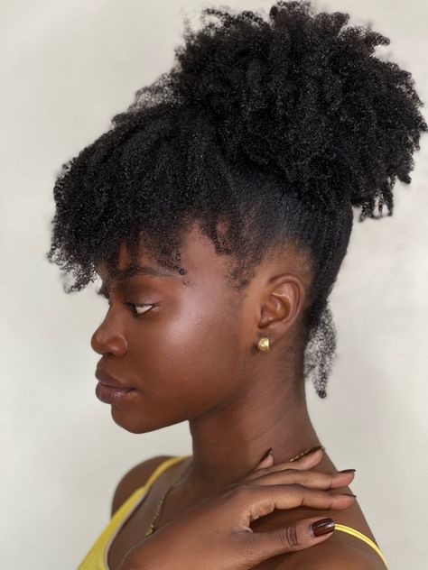 4c Natural Hair Styles Medium, Heart Shaped Afro 4c, Homecoming Natural Hairstyles, Medium Length 4b Natural Hairstyles, Short Wash And Go Hairstyles, Natural Short 4c Hairstyles, Awkward Length Natural Hairstyles, Short 4b Hairstyles Natural Hair, 4c Natural Hairstyles Medium