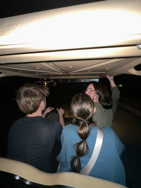 Golf cart trip at night w/ friends Golf Friends Aesthetic, Summer W Friends, Golf Cart Aesthetic, Golf Carts Aesthetic, Golfing With Friends, Golf Cart Rides Aesthetic, Top Golf With Friends, Aesthetic Golf Cart, Dylan Core