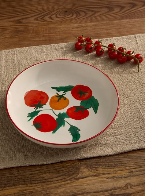 Home > Kitchen & Dining > Dinnerware & Utensils Simons Maison - Fresh tomatoes pasta bowl Simons Maison  Designed in our studios exclusively for Simons Maison   A playful and appetizing pattern that will brighten your weeknight meals! Pretty contrasting red border Porcelain with a lustrous finish Dishwasher and microwave safe Matching items also available 9.5" (24 cm) in diameter x 2" (5 cm) tall Hand Painted Pasta Bowl, Pasta Bowl Pottery Painting, Fresh Tomatoes Pasta, Ceramic Pasta Bowls, Patterned Bowl, Pretty Bowls, Fresh Tomato Pasta, Ceramic Cafe, Painted Bowl