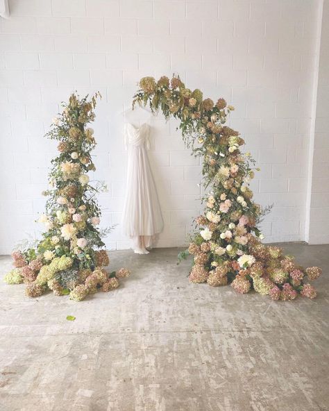 Ingeborg Flora Co (@ingeborgfloraco) posted on Instagram: “First flower installation. Completely foam free and made with mostly local flowers & some amazing hydrangeas foraged from a friends tree!…” • Oct 17, 2021 at 2:38pm UTC Dried Hydrangeas Wedding, Peach Wedding Palette, Blush Wedding Arch, Hydrangea Arch, Flower Business Ideas, My Dreams Will Come True, Dreams Will Come True, Family Is Forever, Floral Arches