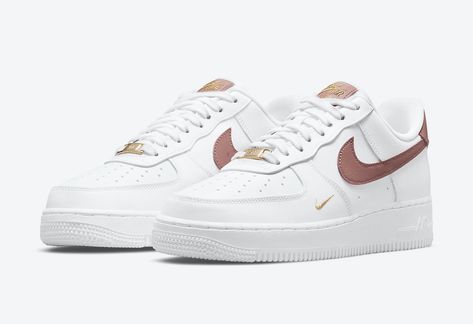 Nike Air Force 1 Low Rust Pink Color: White/Rust Pink-White-Rust Pink Style Code: CZ0270-103 Release Date: 2021 Price: $110 USD Tenis Air Force, New Nike Air Force, Nike Air Shoes, Pink Running Shoes, Nike Air Force 1 07, Cute Sneakers, Pink Shade, Nike Air Force 1 Low, Cheap Nikes