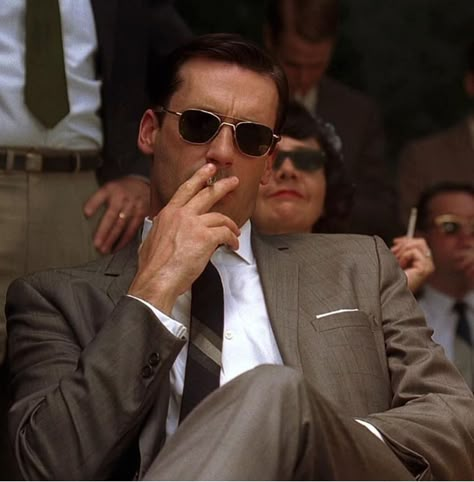 Mad Men Don, Mad Men Don Draper, John Hamm, Gentleman Aesthetic, Don Draper, Jon Hamm, Wearing Sunglasses, Best Tv Shows, Suit And Tie