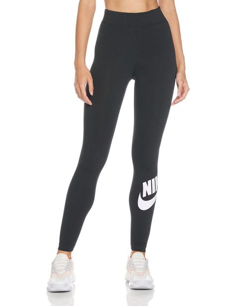 Sportswear Essential Women's High-Waisted Leggings Star Leggings, Sportswear Leggings, Legging Fits, Cute Pants, Legging Sport, Nike Leggings, Womens Leggings, Nike Womens, Womens Activewear