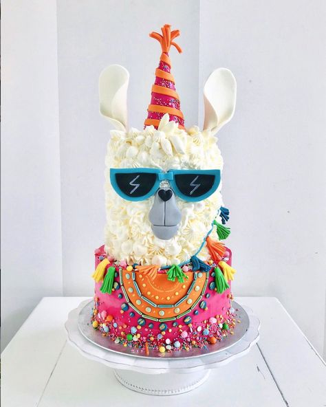 Lama Cake Ideas, Birthday Cakes Animals, Llama Cake Ideas, 1birthday Cake, Cake 2 Birthday, Llama Cakes, Lama Cake, Llama Birthday Cake, Cool Birthday Cake