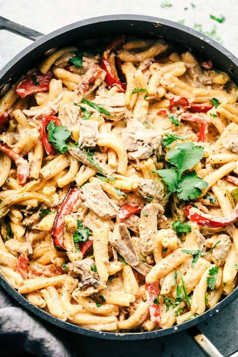 Creamy Pork Carnitas Pasta Carnitas Pasta, Pulled Pork Pasta, Leftover Carnitas, Shredded Pork Recipes, Pork Pasta, Creamy Pasta Recipes, Leftover Pork, Pork Recipes Easy, Carnitas Recipe