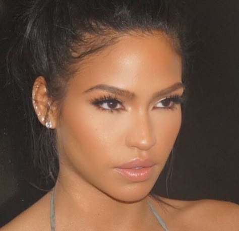 Cassie Ventura, Smink Inspiration, Glow Skin, Face Beat, Big Sean, Makeup Obsession, Makeup Goals, Face Card, Flawless Makeup