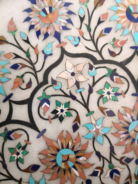 Wanderlust Bedroom, Marble Inlay Designs, Table Top Designs, Ideas For Flooring, Marble Temple, Islamic Illumination, New Art Deco, Marble Flooring Design, Art Nouveau Interior