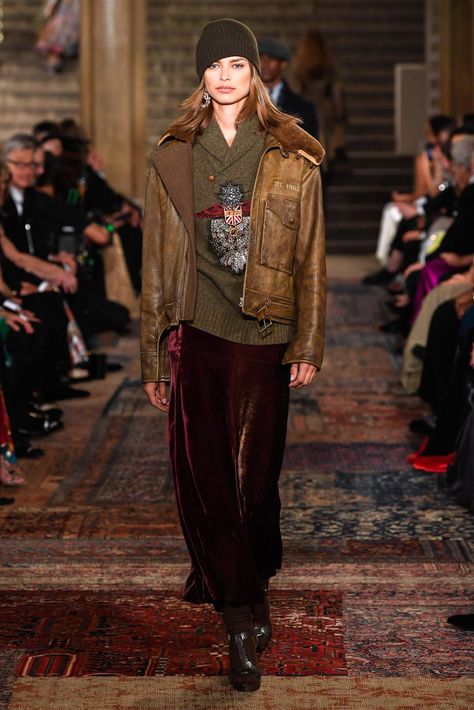 Ralph Lauren: Spring 2019 - The New York Times Ralph Lauren Fall, Irina Shabayeva, Ralph And Russo, Fashion Media, Ralph Lauren Style, Mode Vintage, New York Fashion Week, Fashion Advice, New York Fashion