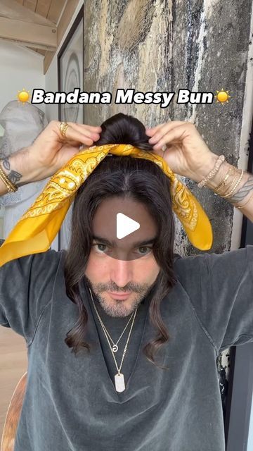 Matt Newman | #summerhair vibes☀️ so easy & so cute ☀️#hairideas #messybun #hairstyleoftheday #bandana ☀️ could u recreate this look?!🤔 | Instagram What To Wear With A Bandana, Hairstyles Using A Bandana, Ponytail Bandana Hairstyles, Buns With Bandanas, Bandana Tied In Hair, Cute Ways To Style A Bandana, Bandana Hair Tie, Bandana Messy Buns, Hair Up With Bandana