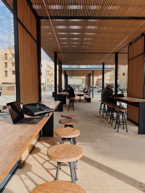 Outdoor public workspace in Tel Aviv - with wifi and outlets! Public Workspace, Nomad Life, Open Office, Office Ideas, Work Space, Conference Room, Conference Room Table, Furniture, Home Decor