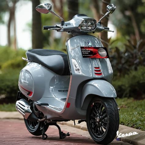 Sprint S Grey Avio 150 iget Abs Cash/Kredit wa.me/6287885310535 / 087731932764 Vespa Sprint Modification, Kiss It Better Rihanna, New Vespa, Vespa Sprint, Real Estate Advertising, Vespa Lambretta, Best Kisses, Vespa Scooters, Classic Bikes