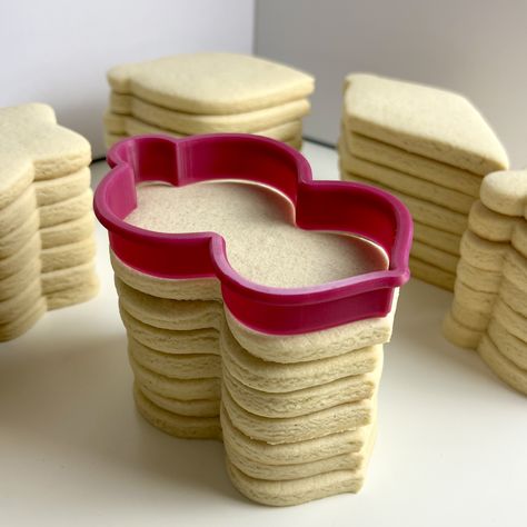 No Spread Sugar Cookies Best Sugar Cookies For Royal Icing, Good Sugar Cookie Recipe For Decorating, Non Spreading Sugar Cookies, The Graceful Baker Cookie Recipe, Cookie Recipe For Decorated Cookies, Sugar Cookie For Royal Icing, Cookies For Icing, Graceful Baker Royal Icing, Matte Royal Icing