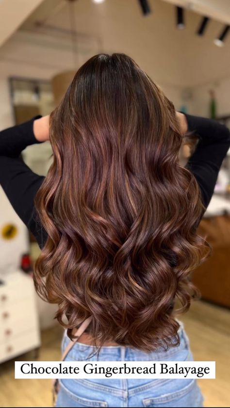 Gingerbread Hair Color Balayage, Gingerbread Hair Color, Gingerbread Hair, Cinnamon Balayage, Baylage Hair, Chocolate Gingerbread, Brown Hair Looks, Color Balayage, Brown Hair Balayage