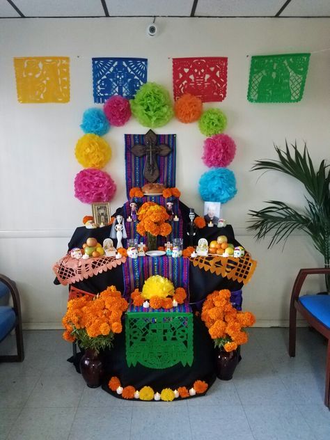 Day Of The Dead Altar, Day Of The Dead Diy, Dia De Los Muertos Decorations Ideas, Mexico Day Of The Dead, Mexican Celebrations, Day Of The Dead Party, All Souls Day, Día De Muertos, Mexican Party