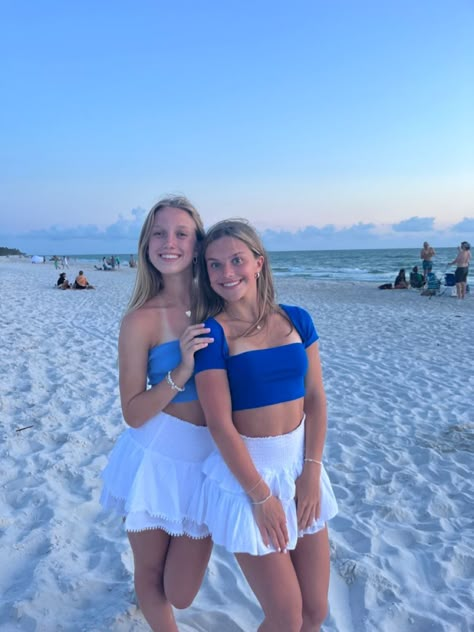 Outfits For Myrtle Beach, Matching Summer Outfits For Friends, Combyne Outfit Ideas, Bff Matching, Beachy Outfits, Summer Picture Poses, Preppy Girls, Summer Outfits For Teens, Beach Fits