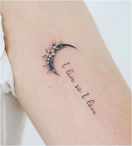 Lettering Moon Tattoo Line Moon Tattoo, Fine Line Moon Tattoo, Celtic Tattoo For Women, I Live So I Love, Luna Tattoo, 50 Tattoo, Army Tattoos, Witchy Women, Moon Flowers