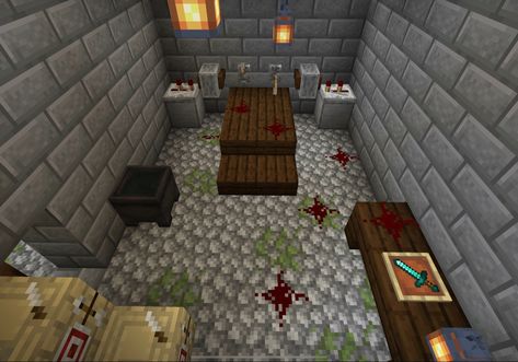 torture room Minecraft Horror Ideas, Minecraft Jail Ideas, Minecraft Torture Room, Minecraft Prison Ideas, Minecraft Trophy Room, Minecraft Throne Room, Minecraft Jail, Minecraft Dining Room, Minecraft Prison