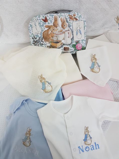 peter rabbit personalised baby gift set, blue, mix & match, free small reusable gift box/ suitcase (conditions apply see description) by MommaBearCreates on Etsy https://www.etsy.com/uk/listing/672337821/peter-rabbit-personalised-baby-gift-set Baby Xmas Gifts, Box Suitcase, Personalized Baby Clothes, Rabbit Gifts, Rabbit Baby, Baby Gift Box, Burp Cloth Set, Baby Wrap Carrier, Personalised Baby