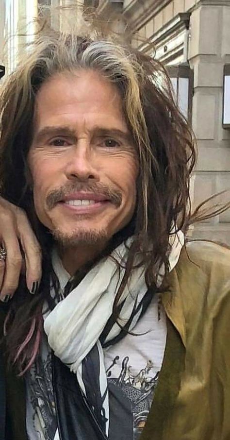 Steven Tyler Selfie, Stephen Tyler, Steve Tyler, Music Addict, Jade Rolling, Tyler Aerosmith, Steven Tyler Aerosmith, Brian Littrell, Joe Perry