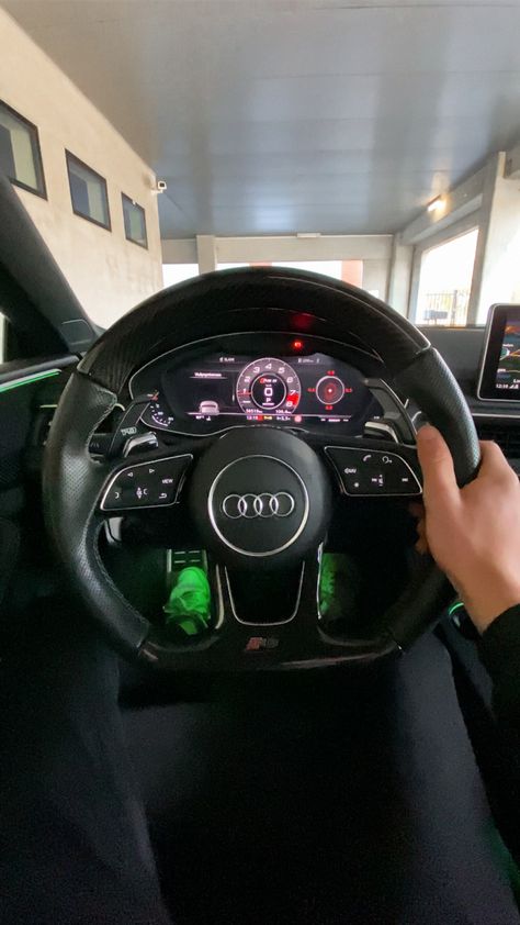 Carbon rs5 steering wheel Audi Steering Wheel Snapchat, Audi Steering Wheel, Audi Rs5, Custom Jeep, Lovely Car, Steering Wheels, Car Ride, Jet Ski, Audi Rs7