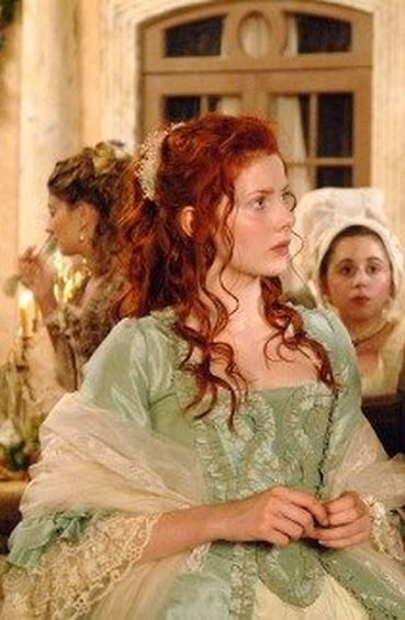 rachel hurd wood as laura richis Rachel Hurd Wood, Luxury Perfumes, Yennefer Of Vengerberg, Perfumes For Women, Princess Aesthetic, Luxury Fragrance, Historical Dresses, Historical Fashion, Costume Design