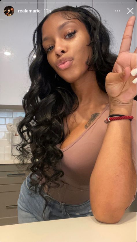 @beijastlaurent for more 🥀 Ashley Burgos, Bernice Burgos, Am Single, Zodiac Sign Aquarius, Canada Ontario, 140 Lbs, Divorce And Kids, Single Woman, Marital Status