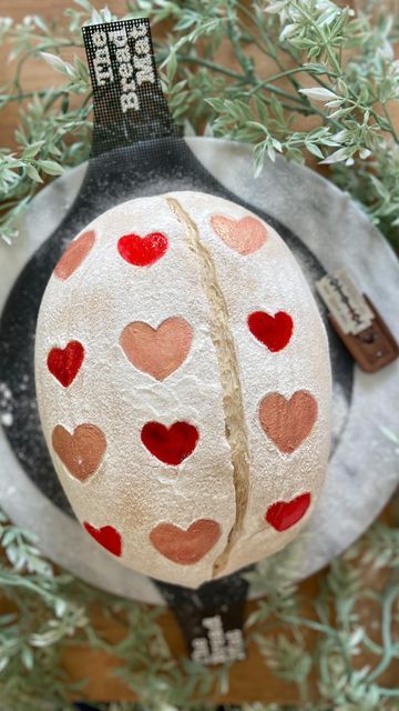 Sourdough Valentines Treats, Valentines Sourdough Recipes, Valentines Day Sourdough Recipes, Sourdough Scoring Valentine, Heart Sourdough Scoring, Heart Sourdough, Sourdough Valentines, Valentines Sourdough Bread, Heart Shaped Sourdough