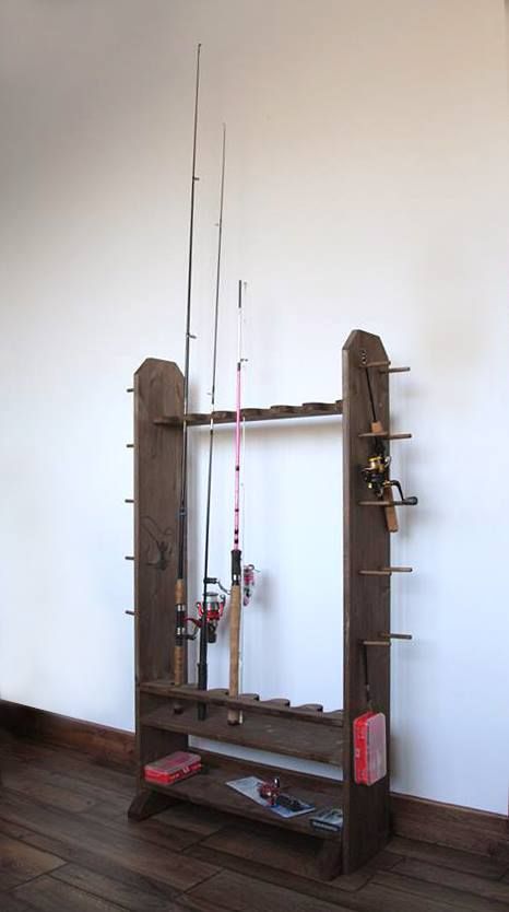 Diy Fishing Rod Holder, Reel Inspiration, Fishing Pole Storage, Diy Fishing Rod, Fishing Rod Stand, Best Fishing Lures, Fishing Storage, Fishing Rod Storage, Fishing Rod Rack