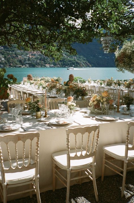 Wedding Ideas European, Indoor Beach Wedding Reception, Wedding Courses Food, Beautiful Wedding Destinations, Beach Chapel Wedding, Wedding Venue Lake Como, French Beach Wedding, Wedding Villa Italy, Beach Wedding Italy