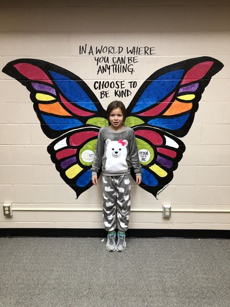 Wall decoration Butterfly Wings Mural, Wings Mural, School Wall Decoration, School Wall Art, School Murals, School Painting, Creation Art, Collaborative Art, To Be Kind