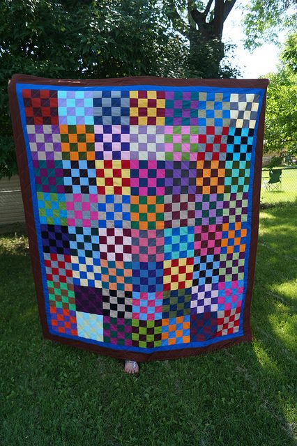 Amish Buggy Block front by Renae@CreativeChicks, via Flickr Guy Quilts, Harvest Quilt, 16 Patch Quilt, Amish Buggy, Amish Quilt Patterns, Amish Style, Amish Quilt, Postage Stamp Quilt, Solid Quilt