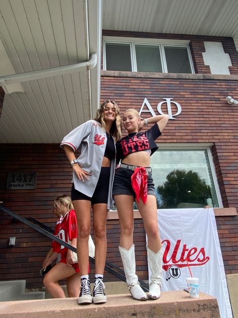 Alpha phi tailgate university if Utah University Of Utah Aesthetic, U Of Utah, Utah University, Kansas University, Utah Utes, University Of Kansas, Animals Pictures, Dream School, University Of Utah