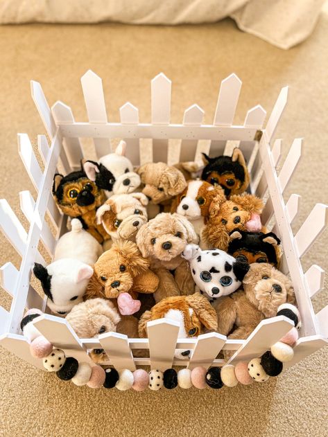 Stuffed Puppy Adoption Party, Dog Adoption Party Birthday, Food For Puppy Theme Party, Puppy Party Desserts, Kitten And Puppy Birthday Party, Dog Cat Birthday Party, Adopt Puppy Birthday Party, Adopt A Puppy Birthday Party Cute Ideas, Cat Adoption Party Ideas