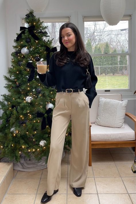 Taupe Pants Outfit, Archer Pants, Taupe Pants, Current Styles, Pants Outfit, Holiday Outfits, Simple Outfits, Business Casual, Casual Fashion