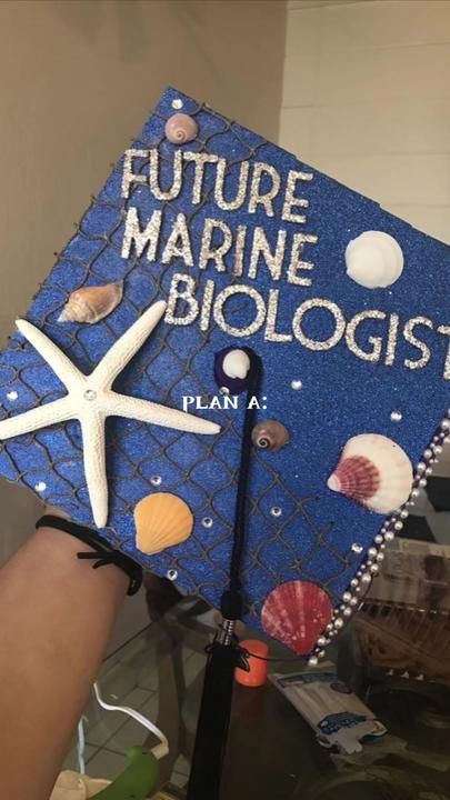 Preppy Marine Biologist, Marine Biologist Tattoo Ideas, Marine Biologist Vision Board, Marina Biologist Aesthetic, Marine Biologist Career Day Outfit, Maine Biology Aesthetic, Marine Biologist Graduation Cap, Future Marine Biologist, Marine Biology Clothes