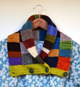 Fair Isles, Knitted Wit, Knit Cowl, Knitting Accessories, Scarf Pattern, Machine Knitting, Knitting Inspiration, Knitting Ideas, Knit Scarf