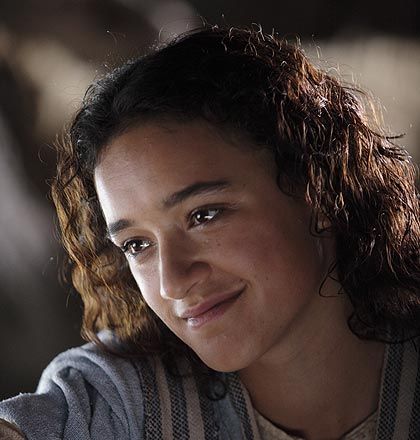 Keisha Castle-Hughes - Mary (The Nativity) Keisha Castle Hughes, Whale Rider, Bible Timeline, The Nativity Story, Jesus Stories, Face Reference, Holy Mary, Dark Skin Women, Blessed Virgin Mary