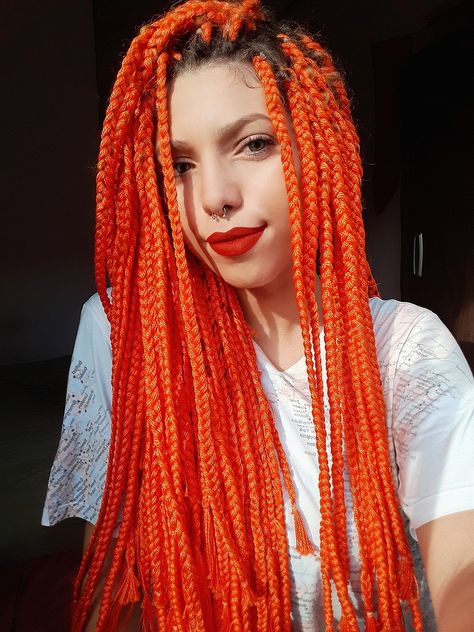 @hiamhillary Blue Box Braids, Colored Box Braids, Hairstyles Color, Cute Box Braids, Hair Color Orange, Cute Hair Colors, Colored Braids, Feed In Braids Hairstyles, Hacks Beauty