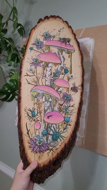 Painting Bees, Cottagecore Painting, Painting Cottagecore, Bee Cute, Pyrography Designs, Mushroom Paint, Cottagecore Mushroom, Cute Nature, Acrylic Paint On Wood