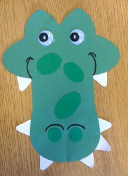 Cc crocodile craft Reptiles Art Preschool, Crocodile Art For Kids, Crocodile Craft Preschool, Crocodile Crafts For Kids, Crocodile Crafts, Alligator Craft Preschool, Reptile Crafts, Alligator Crafts, Crocodile Craft