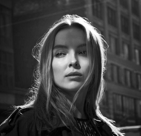 Jodie Comer, Killing Eve, Character Reference, Junk Drawer, Black And White, Lighting, Stars, Photography, Quick Saves