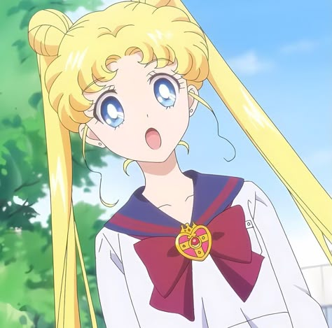 Saylor Moon, Watching Anime, Moon Icon, Sailor Moon Usagi, Sailor Moon Aesthetic, Mahō Shōjo, Sailor Moon Character, Usagi Tsukino, Female Cartoon